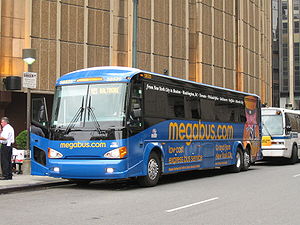 Megabus Northeast USA MCI D4505 #58525 boards ...